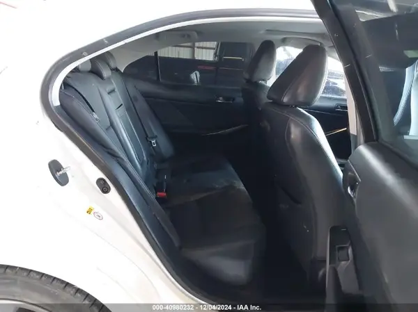 JTHBA1D22G5011410 2016 LEXUS IS - Image 8