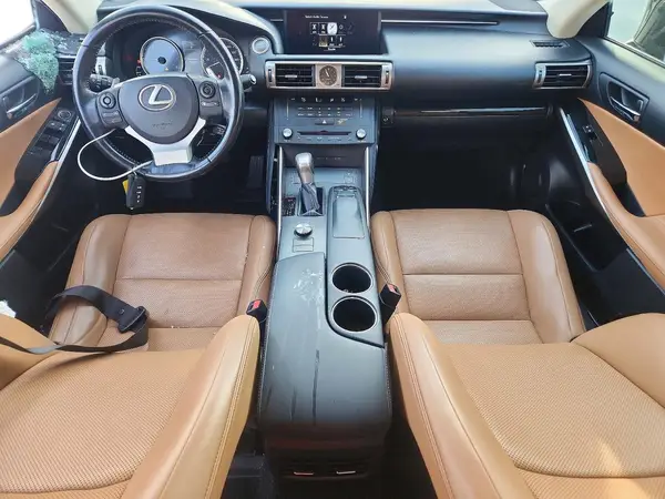 JTHBA1D22G5014016 2016 LEXUS IS - Image 8