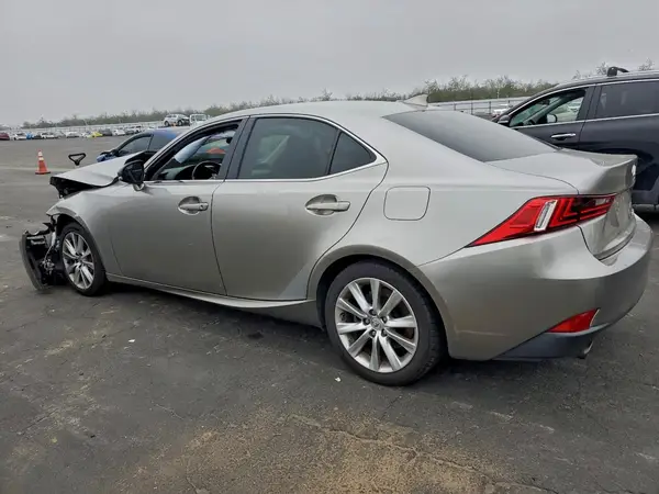 JTHBA1D22G5014386 2016 LEXUS IS - Image 2