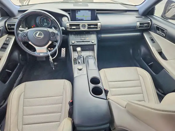 JTHBA1D22G5015098 2016 LEXUS IS - Image 8