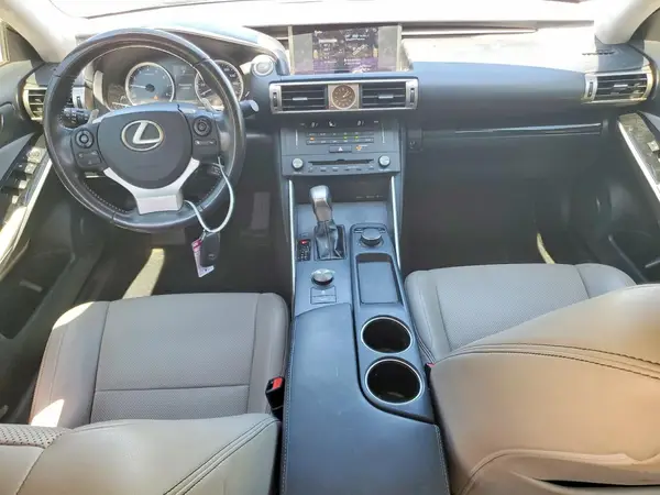 JTHBA1D22G5016882 2016 LEXUS IS - Image 8