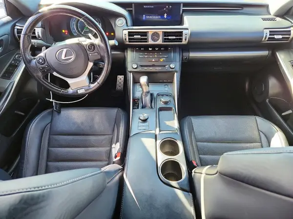 JTHBA1D22G5017546 2016 LEXUS IS - Image 8
