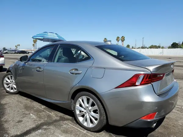 JTHBA1D22G5017949 2016 LEXUS IS - Image 2