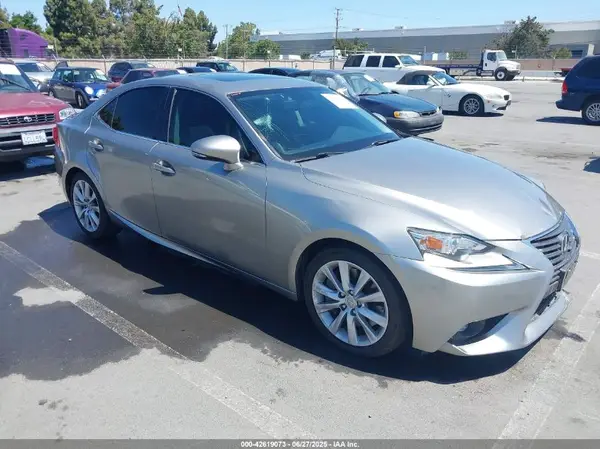 JTHBA1D22G5024481 2016 LEXUS IS - Image 1