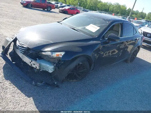 JTHBA1D22G5025291 2016 LEXUS IS - Image 2