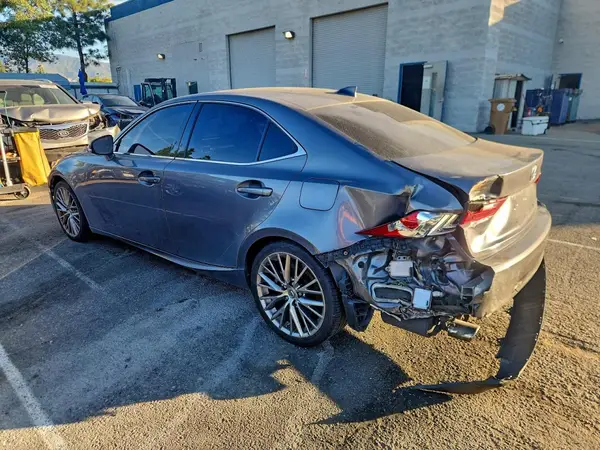 JTHBA1D22G5029938 2016 LEXUS IS - Image 2