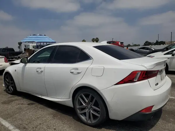 JTHBA1D22G5030782 2016 LEXUS IS - Image 2
