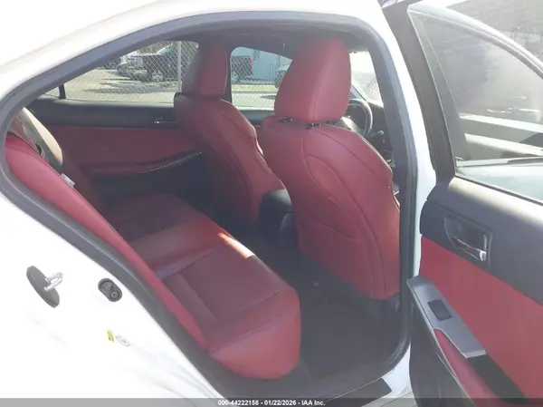 JTHBA1D22G5032922 2016 LEXUS IS - Image 8