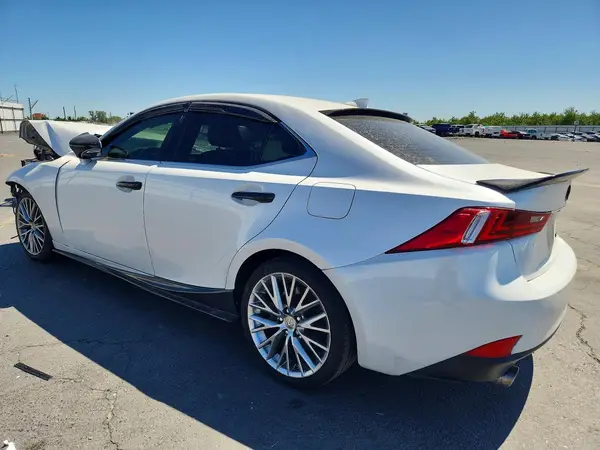 JTHBA1D22G5037134 2016 LEXUS IS - Image 2