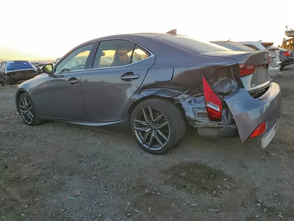 JTHBA1D22G5038011 2016 LEXUS IS - Image 2