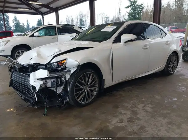 JTHBA1D22H5039399 2017 LEXUS IS - Image 2