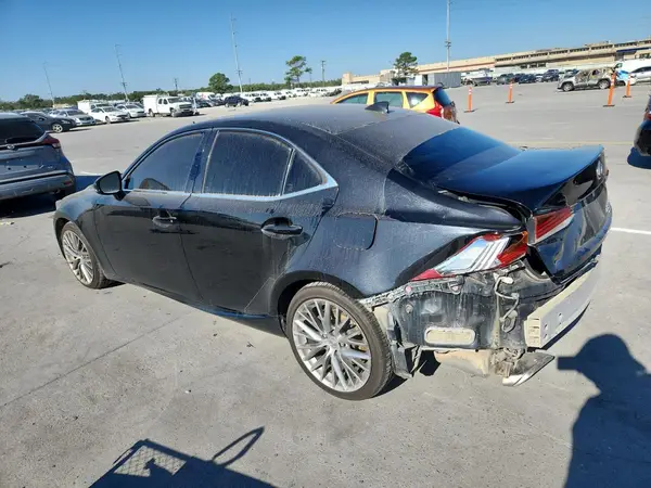 JTHBA1D22H5040441 2017 LEXUS IS - Image 2