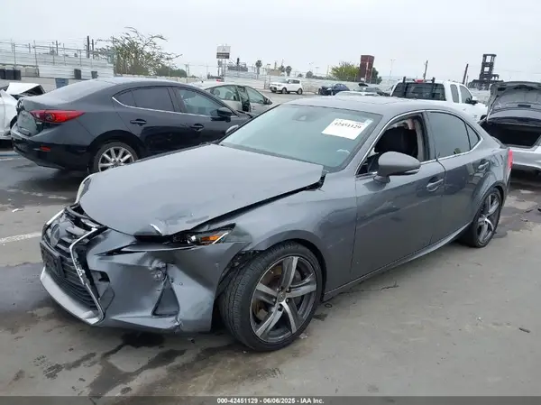 JTHBA1D22H5043713 2017 LEXUS IS - Image 2