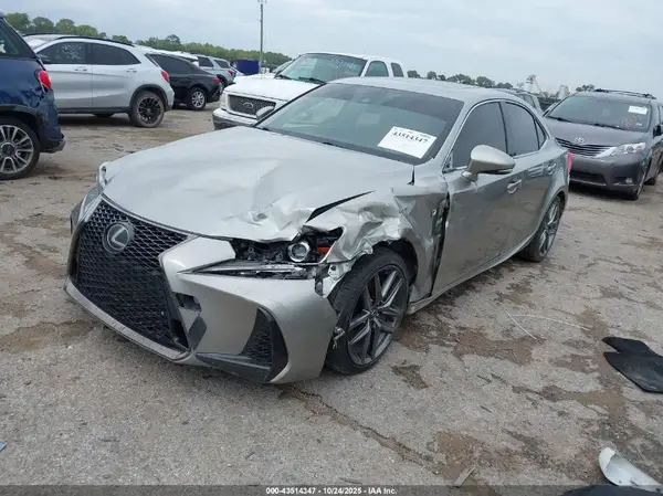 JTHBA1D22H5046627 2017 LEXUS IS - Image 2