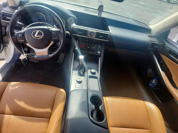 JTHBA1D22H5047163 2017 LEXUS IS - Image 8