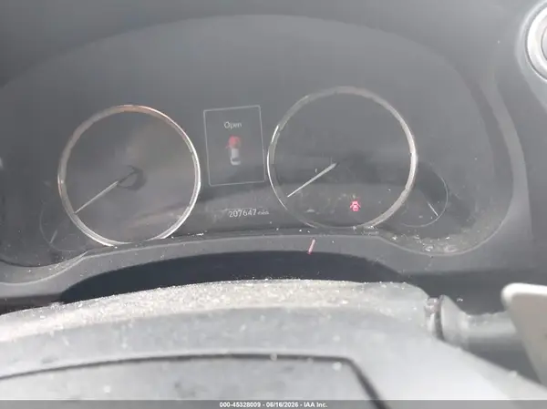 JTHBA1D22H5049026 2017 LEXUS IS - Image 6