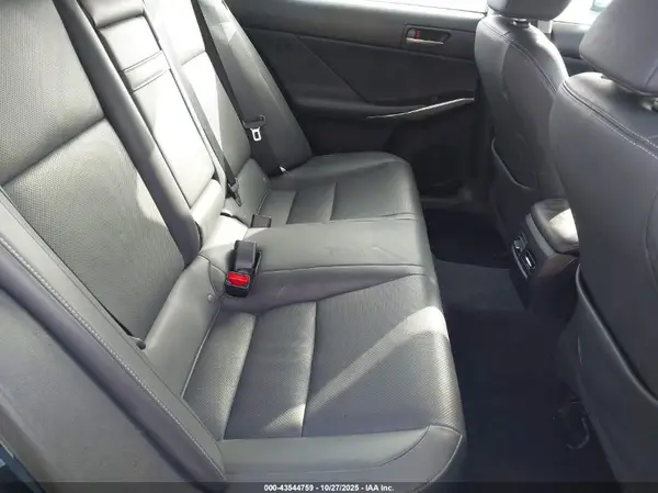 JTHBA1D22H5051147 2017 LEXUS IS - Image 8