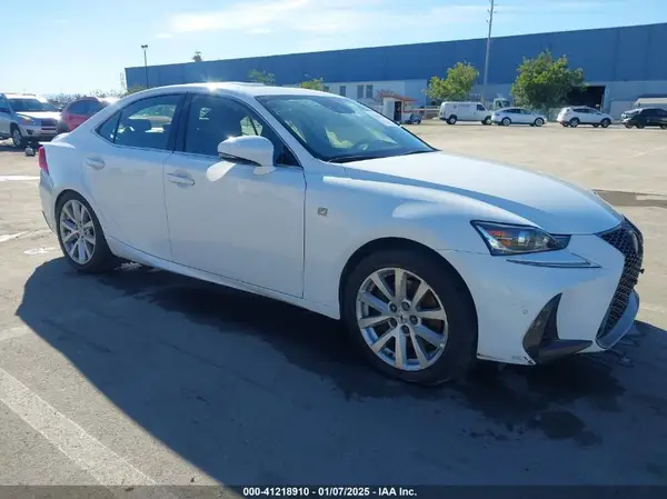 JTHBA1D22J5064034 2018 LEXUS IS - Image 1