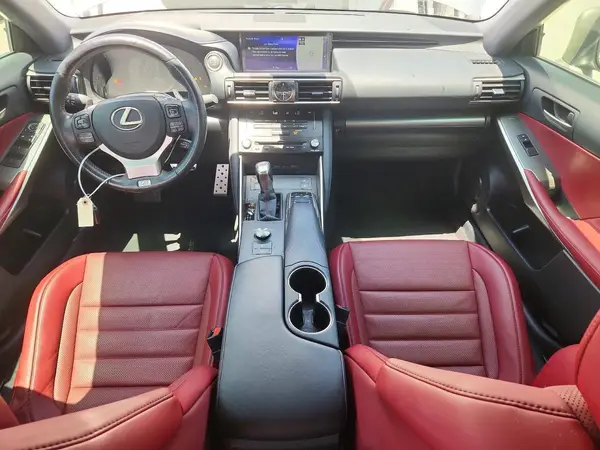 JTHBA1D22J5065412 2018 LEXUS IS - Image 8