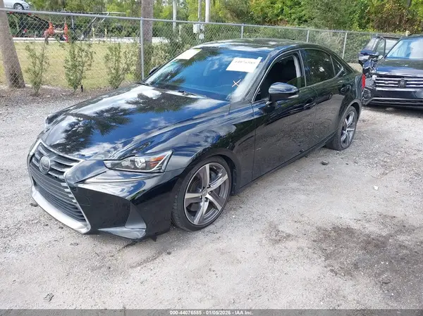 JTHBA1D22J5066480 2018 LEXUS IS - Image 2