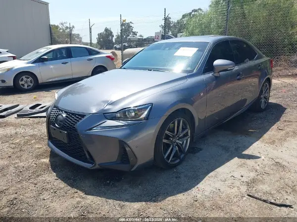 JTHBA1D22J5072747 2018 LEXUS IS - Image 2