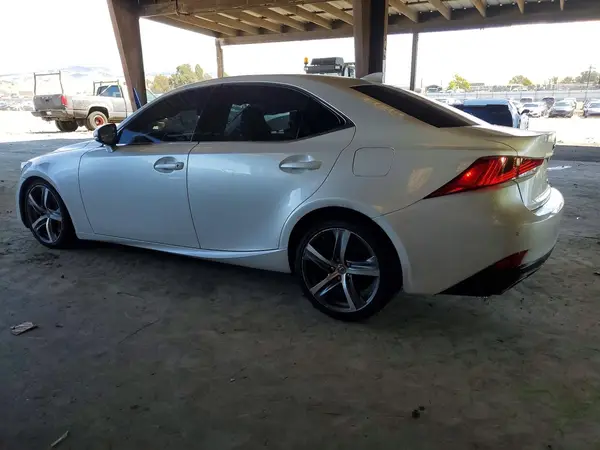 JTHBA1D22J5072912 2018 LEXUS IS - Image 2