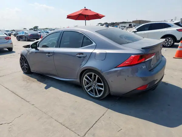 JTHBA1D22J5075924 2018 LEXUS IS - Image 2