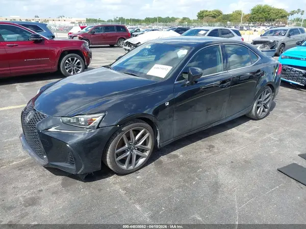 JTHBA1D22J5076264 2018 LEXUS IS - Image 2