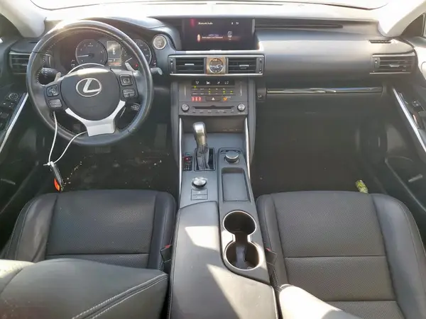 JTHBA1D22K5087573 2019 LEXUS IS - Image 8