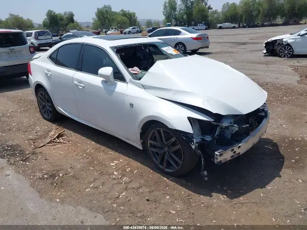 JTHBA1D22K5088576 2019 LEXUS IS - Image 1