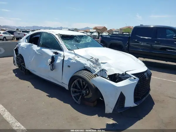 JTHBA1D22R5130917 2024 LEXUS IS - Image 1