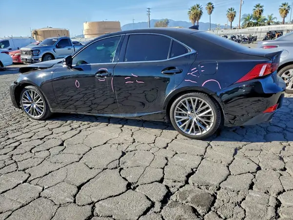 JTHBA1D23G5002117 2016 LEXUS IS - Image 2