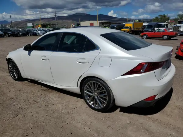 JTHBA1D23G5002411 2016 LEXUS IS - Image 2