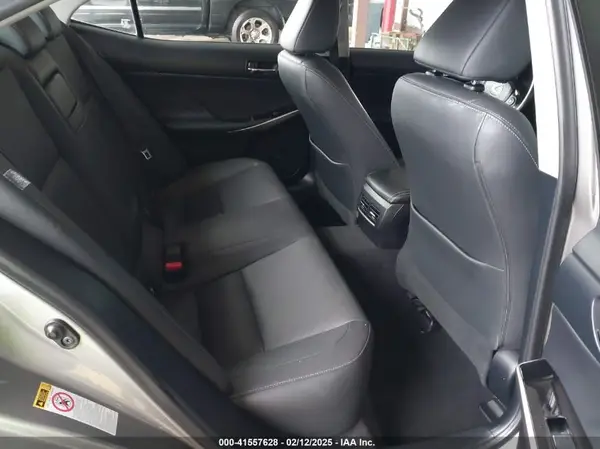 JTHBA1D23G5008984 2016 LEXUS IS - Image 8