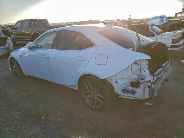 JTHBA1D23G5011030 2016 LEXUS IS - Image 2
