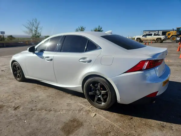 JTHBA1D23G5011822 2016 LEXUS IS - Image 2