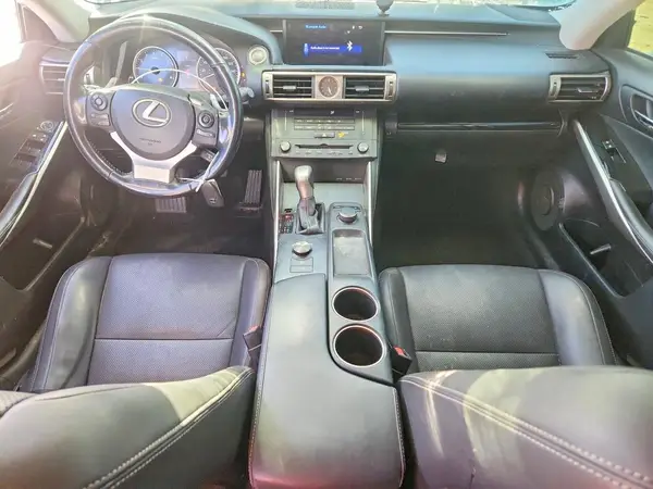 JTHBA1D23G5011822 2016 LEXUS IS - Image 8