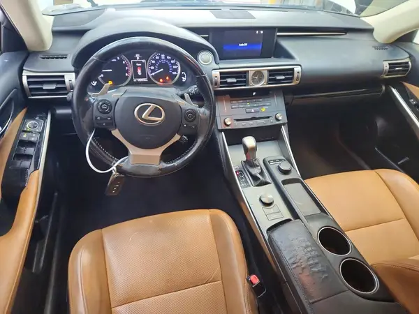 JTHBA1D23G5013103 2016 LEXUS IS - Image 8
