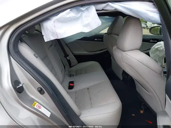 JTHBA1D23G5014557 2016 LEXUS IS - Image 8