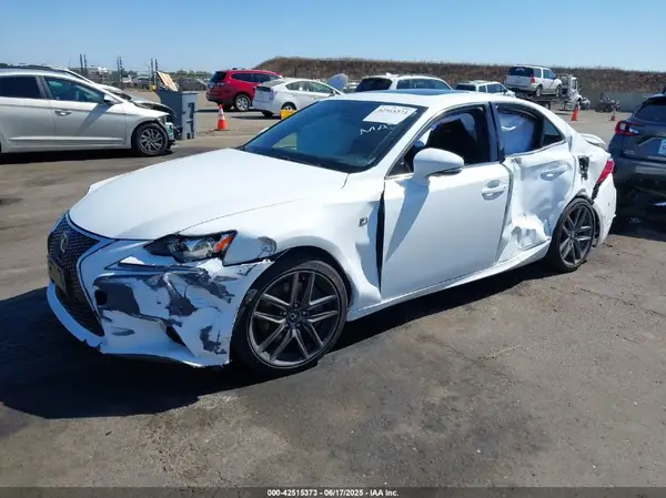 JTHBA1D23G5021069 2016 LEXUS IS - Image 2