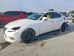 JTHBA1D23G5021329 2016 LEXUS IS