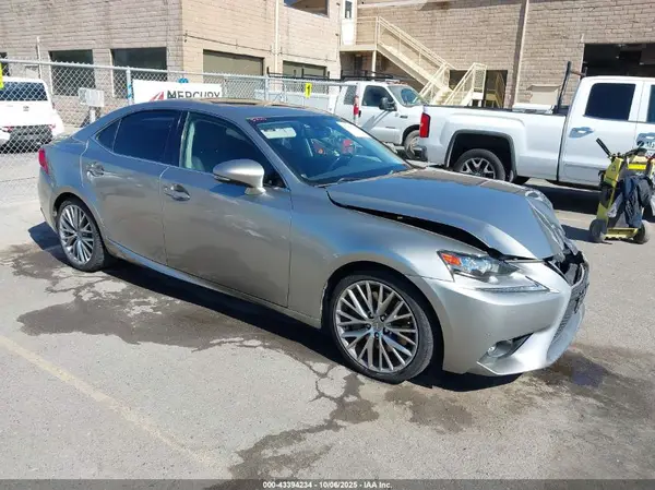 JTHBA1D23G5026689 2016 LEXUS IS - Image 1