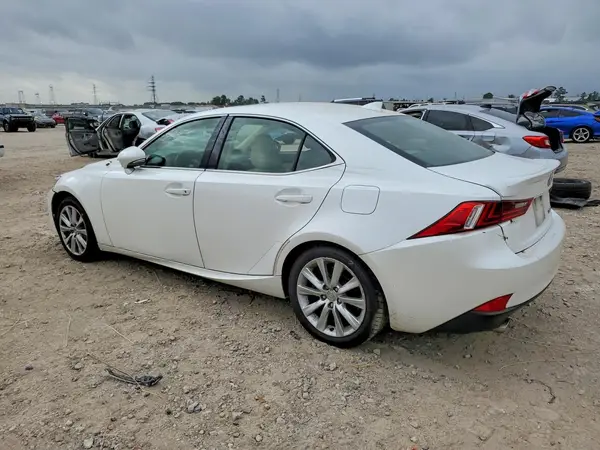 JTHBA1D23G5029625 2016 LEXUS IS - Image 2