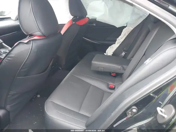 JTHBA1D23G5032752 2016 LEXUS IS - Image 8