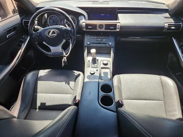 JTHBA1D23G5037689 2016 LEXUS IS - Image 8