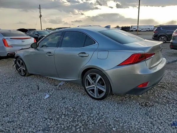 JTHBA1D23H5043591 2017 LEXUS IS - Image 2