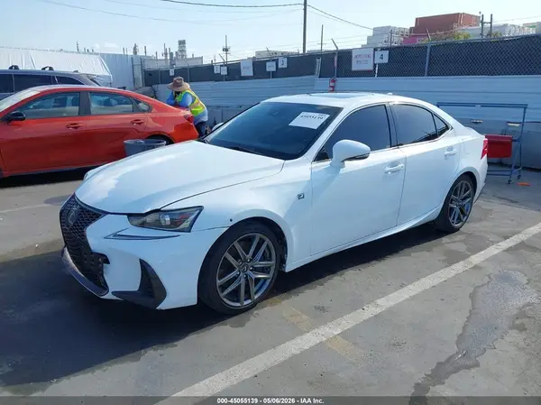 JTHBA1D23H5047723 2017 LEXUS IS - Image 2