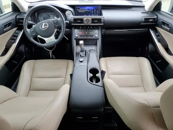 JTHBA1D23H5049214 2017 LEXUS IS - Image 8