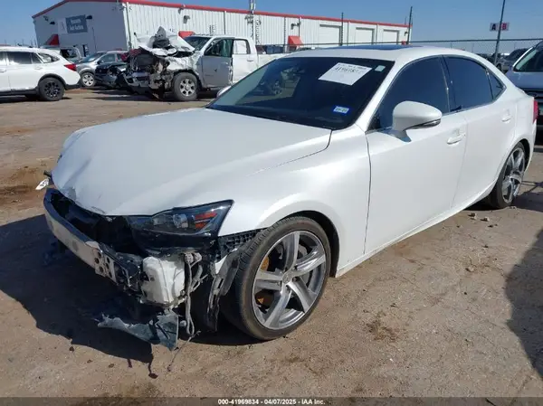 JTHBA1D23H5050525 2017 LEXUS IS - Image 2