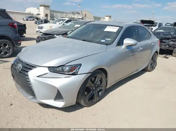 JTHBA1D23H5059662 2017 LEXUS IS - Image 2
